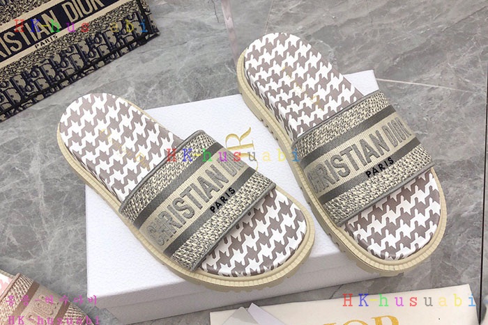 NEW 디올 신발 신상 DR 875505