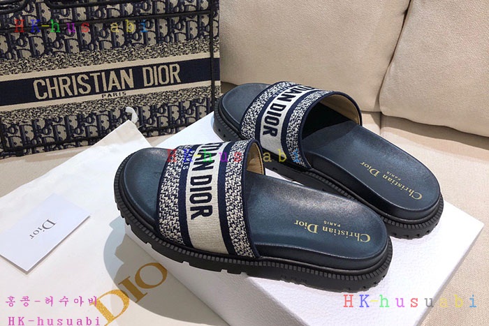 NEW 디올 신발 신상 DR 875513