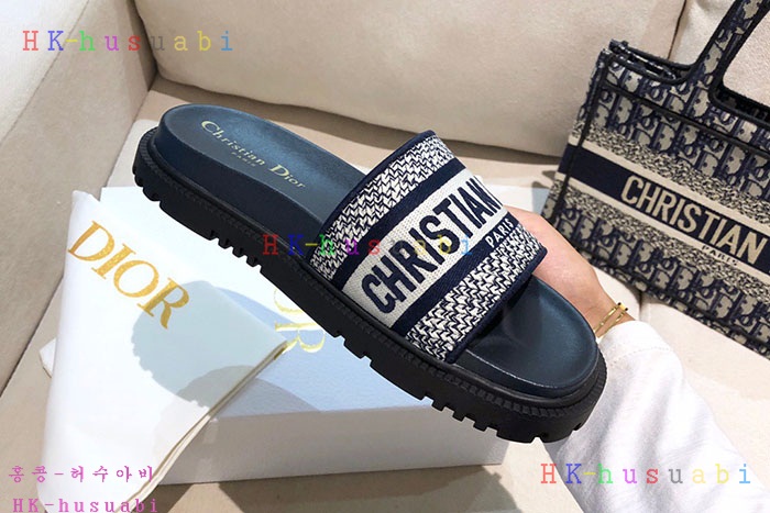 NEW 디올 신발 신상 DR 875513