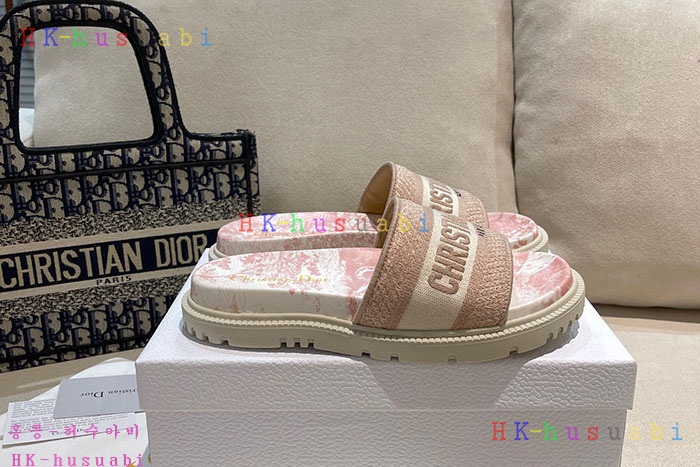 NEW 디올 신발 신상 DR 875515