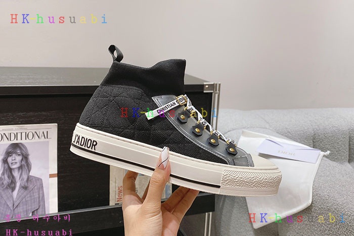 NEW 디올 신발 신상 DR 833553
