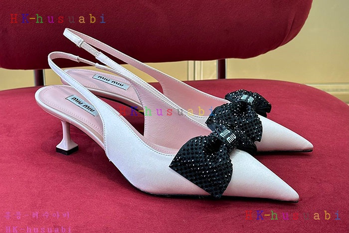 NEW 미우미우 신발 신상 MU 8999244