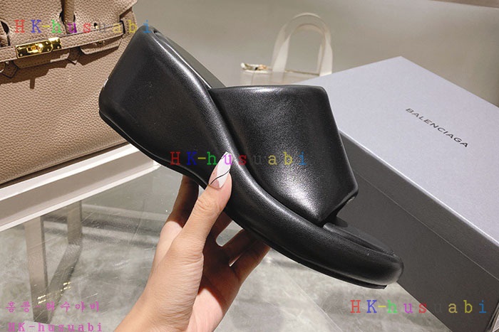 NEW 발렌시아가 신발 신상 B 895522