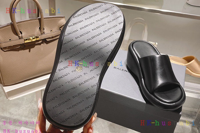 NEW 발렌시아가 신발 신상 B 895522