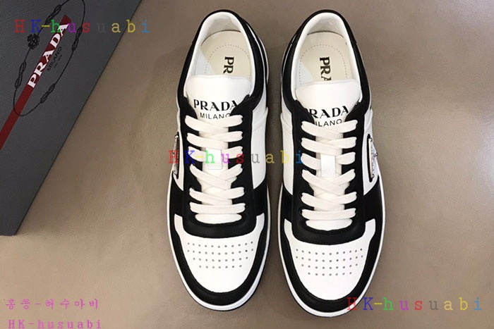 NEW 프라다 스니커즈 신상 P 968013