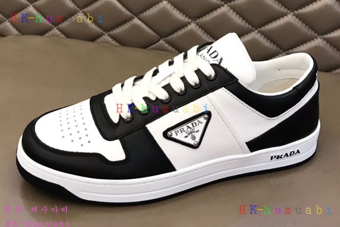 NEW 프라다 스니커즈 신상 P 968013
