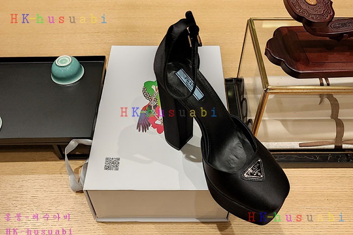 NEW  프라다 신발 신상 P 4271804