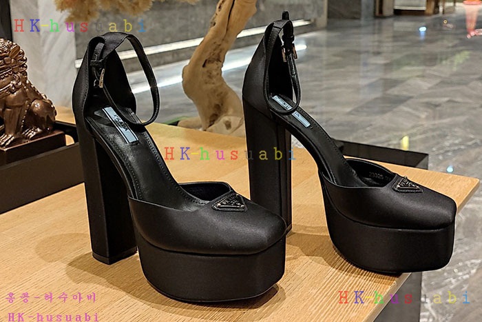 NEW  프라다 신발 신상 P 4271804