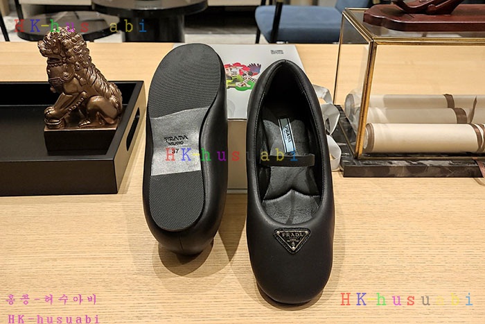 NEW  프라다 신발 신상 P 4271805