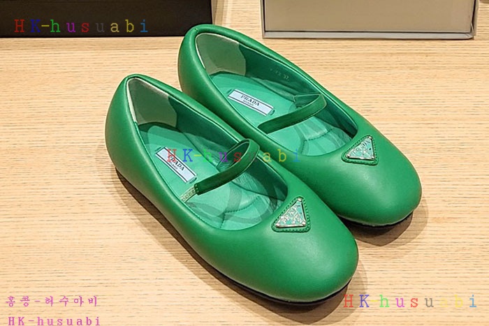 NEW  프라다 신발 신상 P 4271808