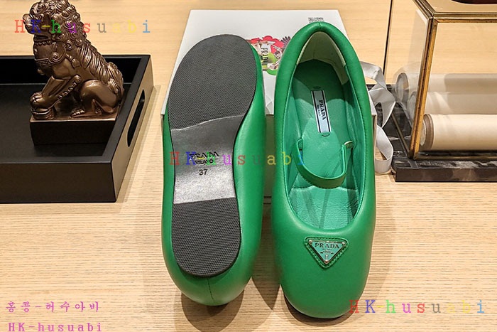 NEW  프라다 신발 신상 P 4271808