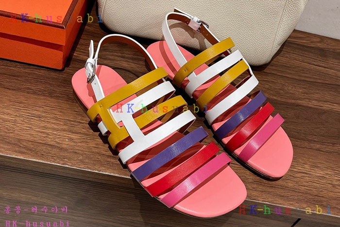 NEW 에르메스 샌들 신상 H 953881