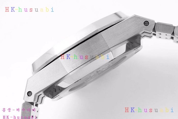 NEW 오데마 피게 시계 신상 A 242515