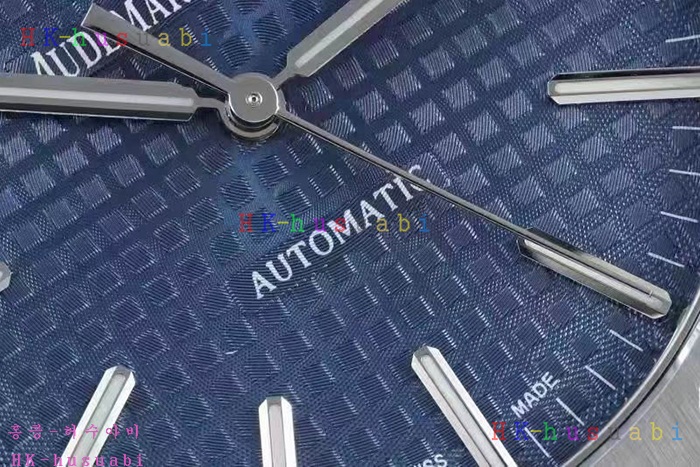NEW 오데마 피게 시계 신상 A 242500