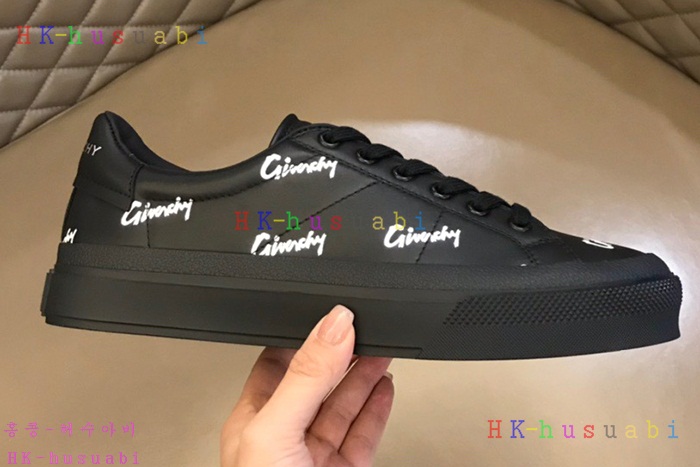 NEW 지방시 신발 신상 GV 976607