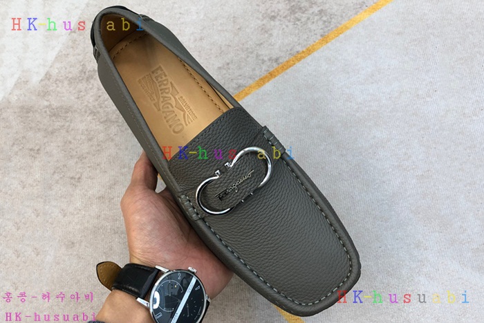 NEW 페라가모 신발 신상 F 759910