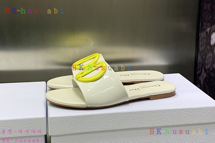 NEW 디올 샌들 신상 DR 955883