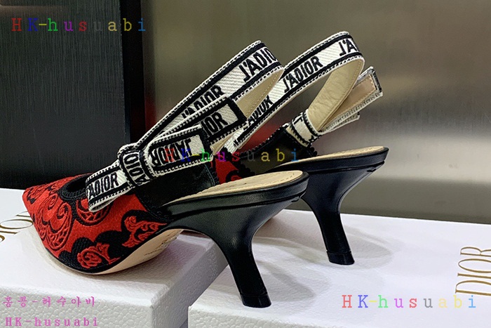 NEW 디올 신발 신상 DR 954256