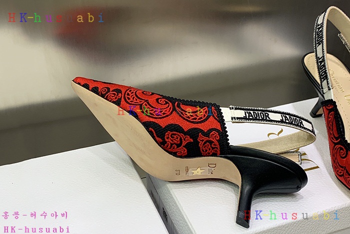 NEW 디올 신발 신상 DR 954256