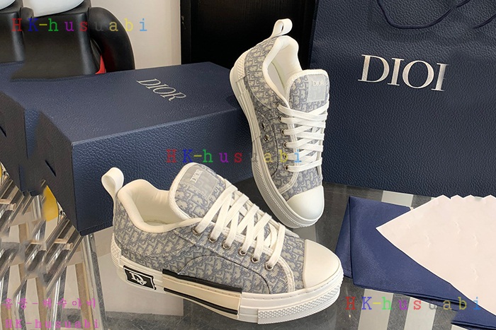 NEW 디올 신발 신상 DR 958809