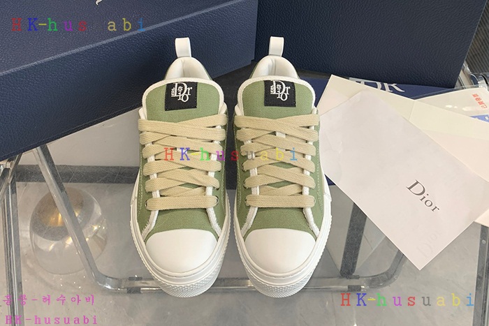 NEW 디올 신발 신상 DR 958811