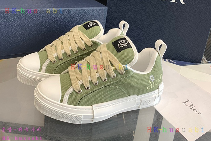 NEW 디올 신발 신상 DR 958811