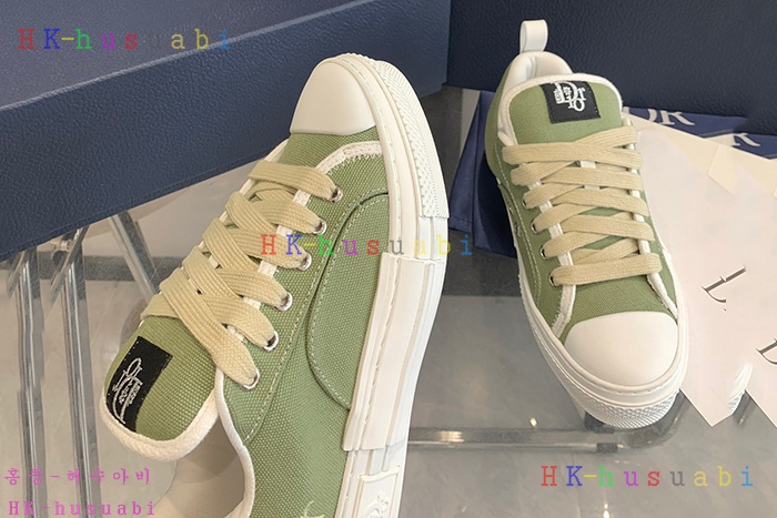 NEW 디올 신발 신상 DR 958811