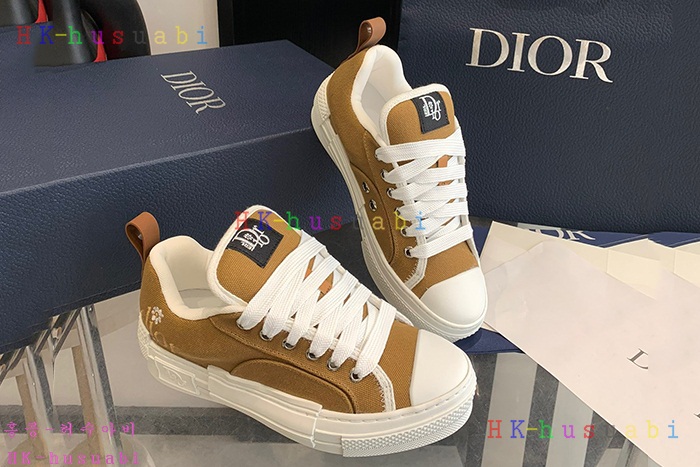 NEW 디올 신발 신상 DR 958812