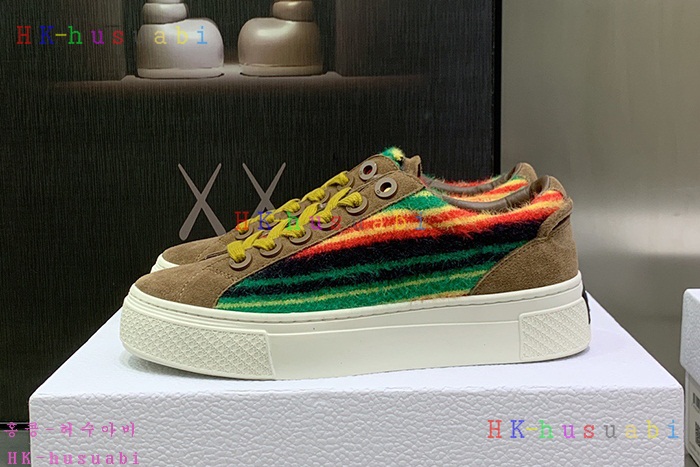 NEW 디올 신발 신상 DR 959902