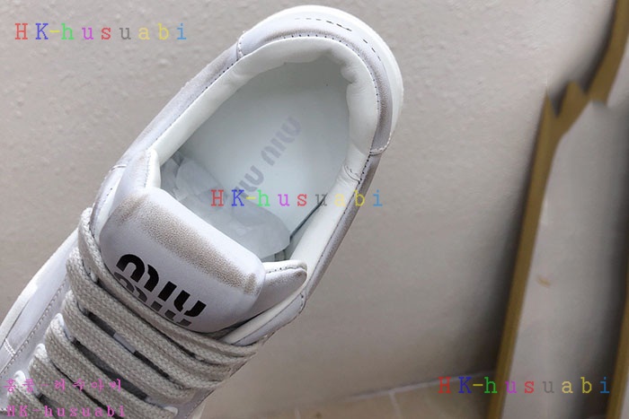 NEW 미우미우 신발 신상 MU 747002