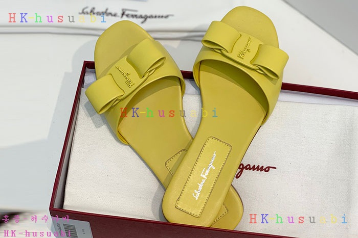 NEW 페라가모 샌들 신상 F 855504