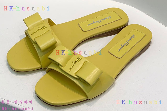 NEW 페라가모 샌들 신상 F 855504