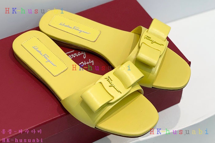 NEW 페라가모 샌들 신상 F 855504