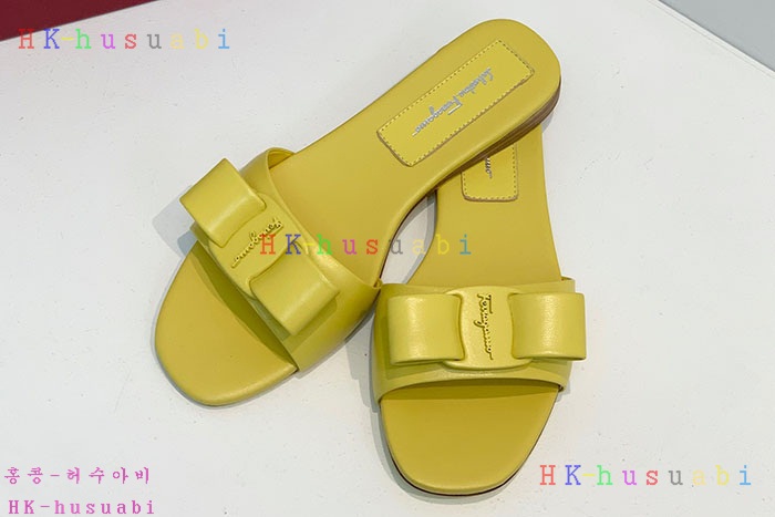 NEW 페라가모 샌들 신상 F 855504