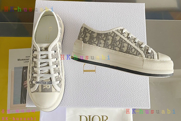 NEW 디올 신발 신상 DR 857221
