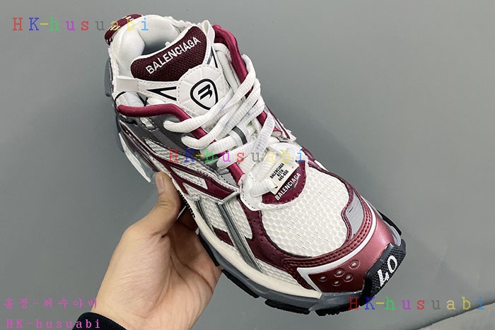 NEW 발렌시아가 스니커즈 신상 B 5582114