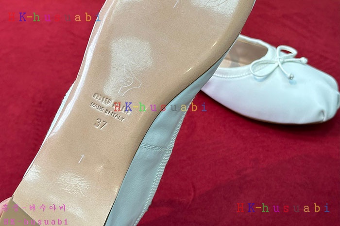 NEW 미우미우 신발 신상 M683350