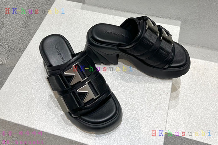 NEW 보테가베네타 샌들 신상 BV 824011