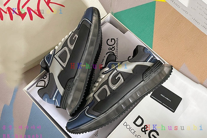 NEW 돌체앤가바나 스니커즈 신상 DG 857115