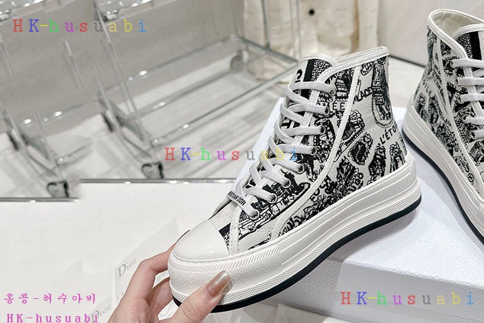 NEW 디올 신발 신상 DR 5599904