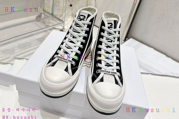 NEW 디올 신발 신상 DR 5599904