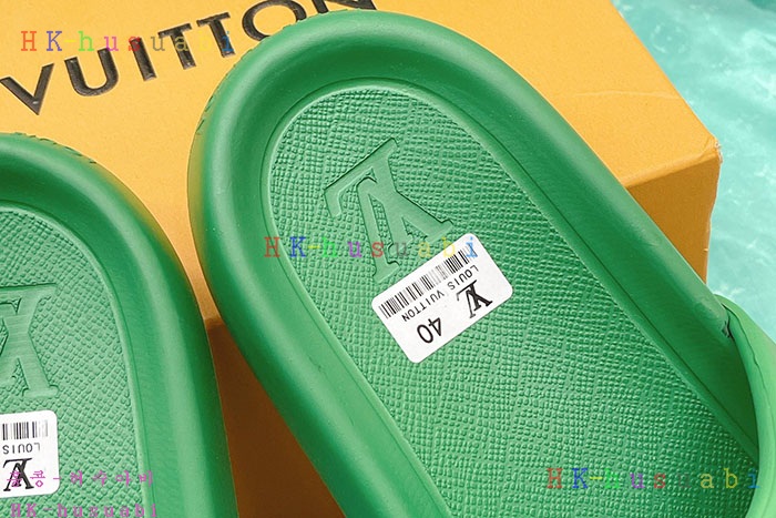NEW 루이비통 샌들 신상 LV 4288701