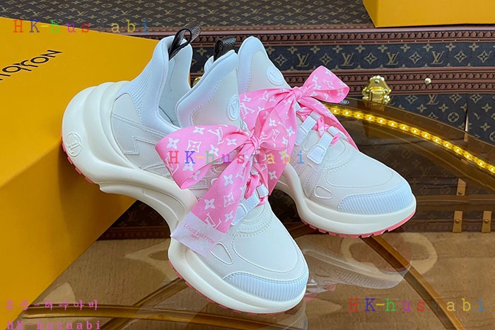 NEW 루이비통 스니커즈 신상 LV 982409