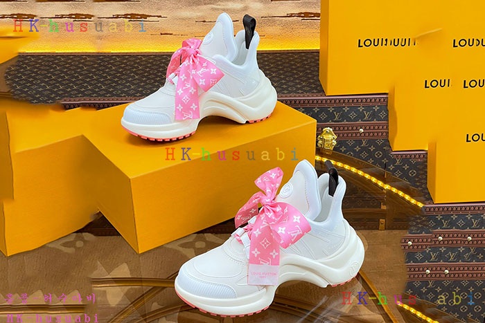 NEW 루이비통 스니커즈 신상 LV 982409