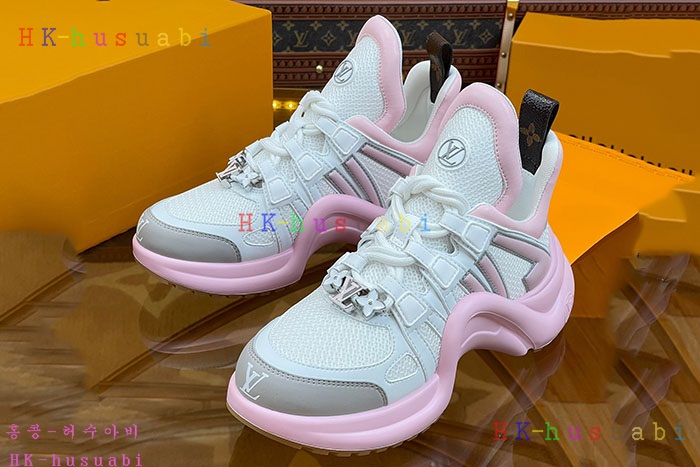 NEW 루이비통 스니커즈 신상 LV 982406