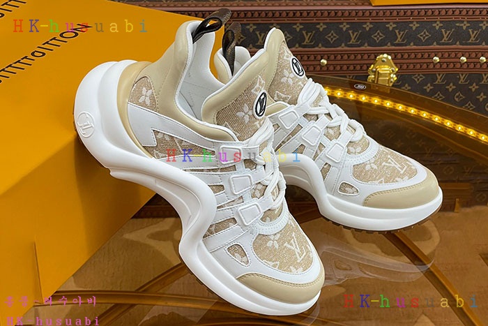 NEW 루이비통 스니커즈 신상 LV 982402