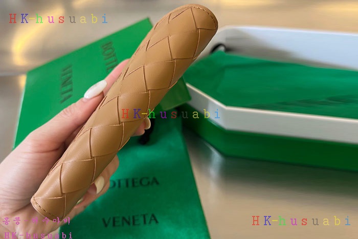 ★미러급★보테가 베네타 남녀공용 인트레치아토 여권 커버 케이스 607482-11