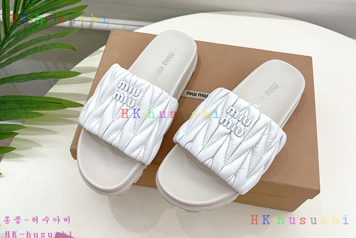 NEW 미우미우 신발 신상 MU 8857221