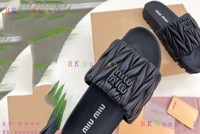 NEW 미우미우 신발 신상 MU 8857220