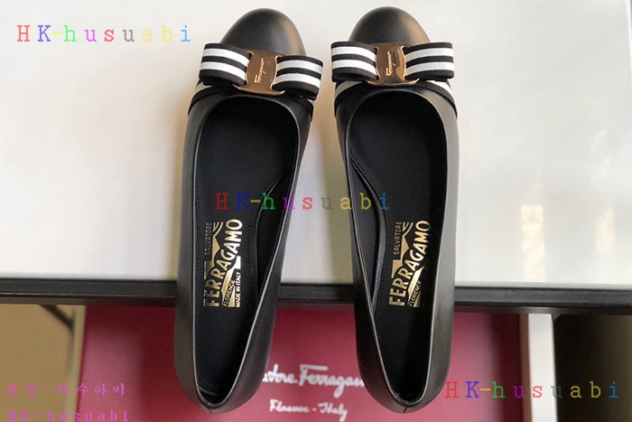 NEW 페라가모 신발 신상 F 887559